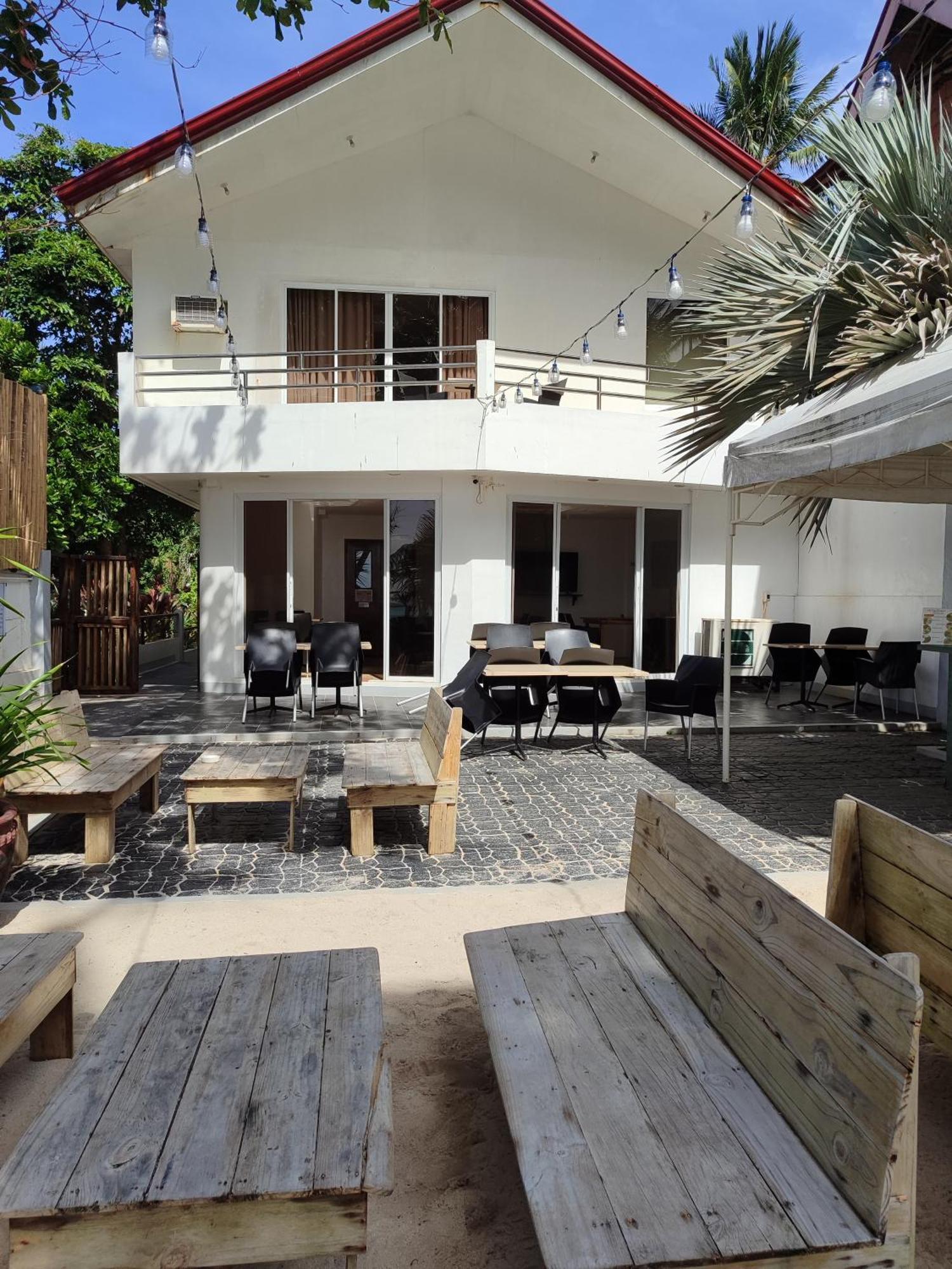 Castle Rock Boracay Aparthotel Yapak ภายนอก รูปภาพ
