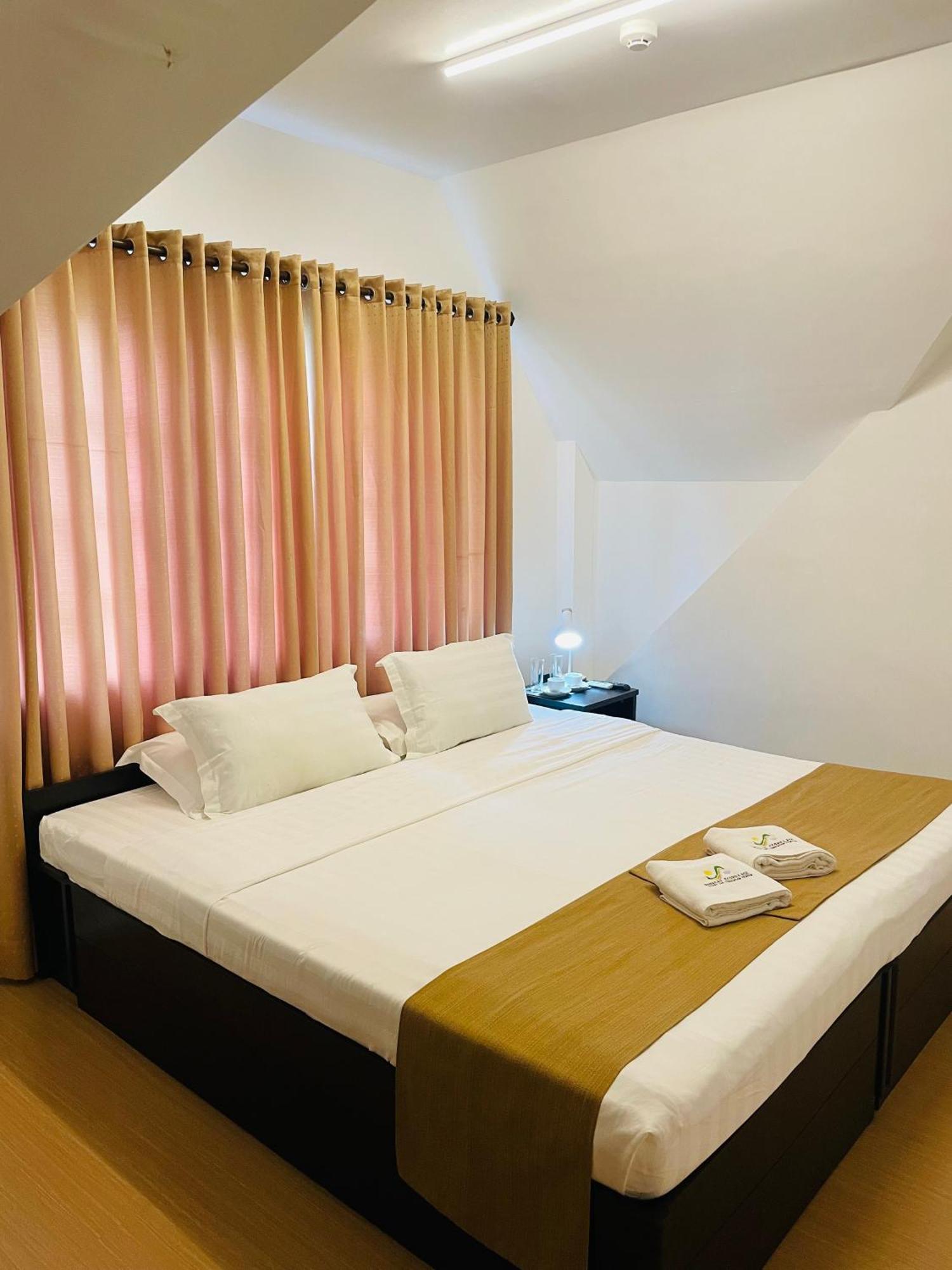 Castle Rock Boracay Aparthotel Yapak ภายนอก รูปภาพ