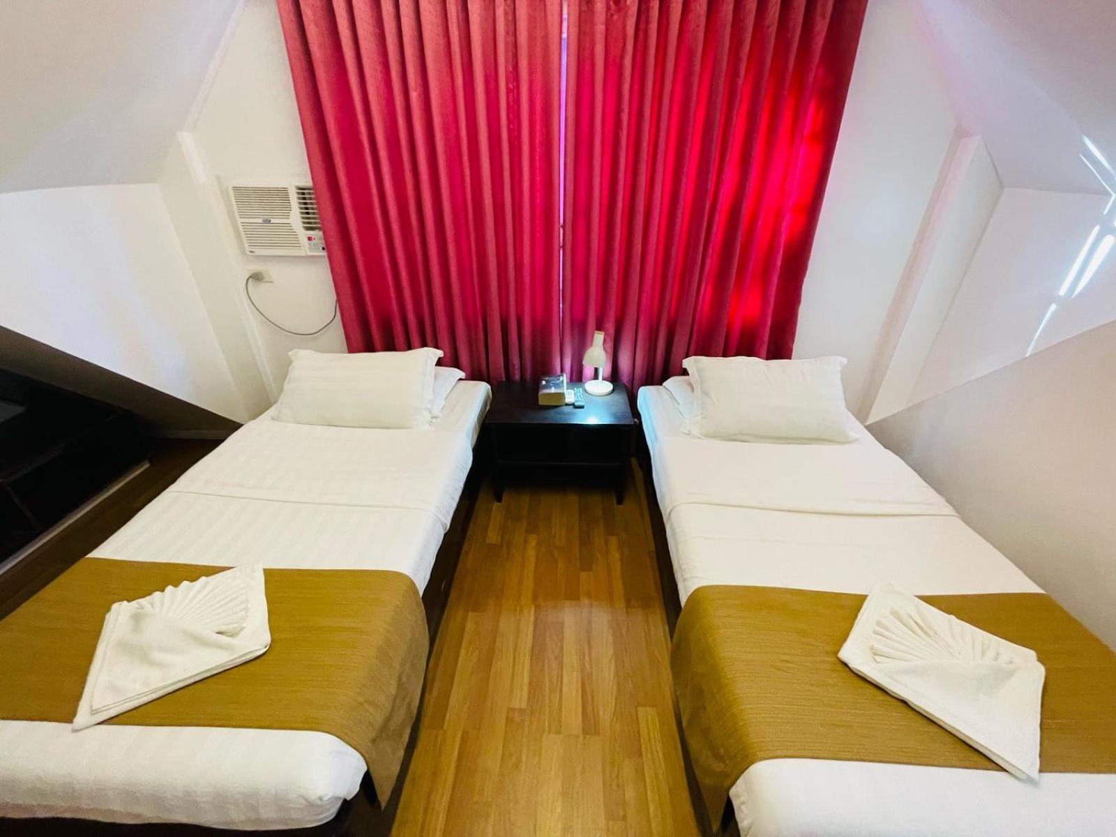 Castle Rock Boracay Aparthotel Yapak ภายนอก รูปภาพ